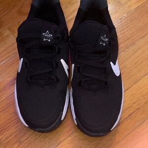 Nike Kids Black and White Sneakers